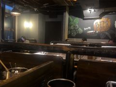 -麦凯伦烧烤·精酿超级工厂店(金桥总店)