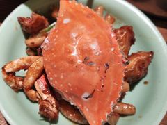 梭子蟹炒年糕-弄堂里·寻味杭州(湖滨银泰in77C区店)