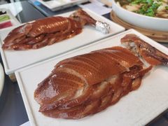 酥不腻烤鸭-小大董·烤鸭(观景餐厅·南京西路店)