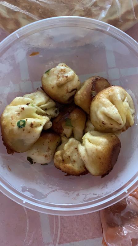 赵宝美点心店-"一个星期要吃三次的煎包,简直也太好吃了!