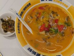 -粉小主·贵州酸汤牛肉粉(南京仙林金鹰店)