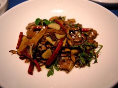 -一坐一忘云南菜(嘉里中心店)