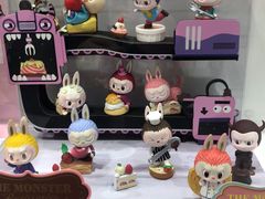 -泡泡玛特POPMART(蓝色港湾店)