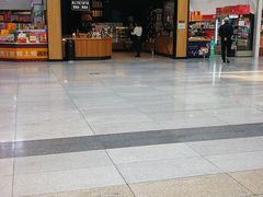 -星巴克(北京南站2B检票口)