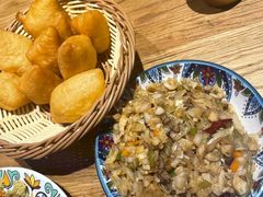 布尔斯克配咸菜-毡房姑娘·新疆菜·烧烤
