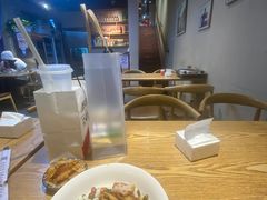 -牛八宝桂林米粉(八里庄店)