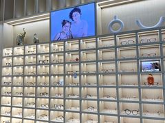 -一代眼镜·蔡司配镜(浦东大拇指广场店)