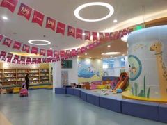 -戊辰亲子游泳俱乐部