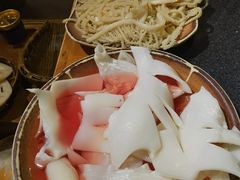 -爱你您·自家鱼塘·活水喷泉鱼火锅(八里店)