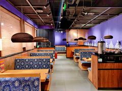 -麦麦山云南菜(复地活力城店)
