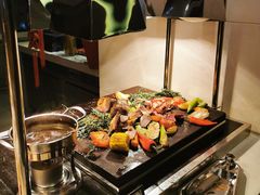 -海口绿发希尔顿酒店-田园汇自助餐·三文鱼·海鲜