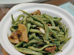 -大鸭梨烤鸭店(金顶街店)