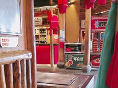 -老滇山寨•云南特色菜•地方菜•民族风情歌舞表演(金碧店)