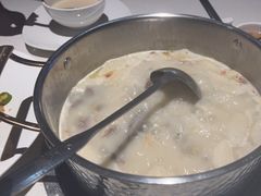 -煲王粤菜餐厅(中侨中心店)