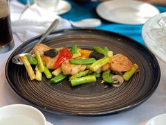港式芦笋炒虾仁-泰悦一品·粤菜·烤鸭·茶点(金融街店)