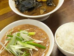 -王记酱骨头馆(新华路一店)