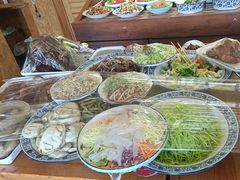 -虹海圣肉饼店家常菜馆