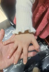 -悦指间美甲美睫