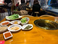 -万兴佳烤肉·长白山老味道(东岸里店)
