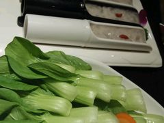-陆派巴倒烫火锅(城东店)