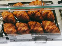 -家乐福(四元桥购物中心店)
