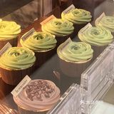 LR纸杯蛋糕买三送一