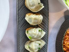 -上海大船酒店-沙滩餐厅