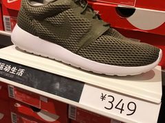 -NIKE佛山胜利换季优惠店