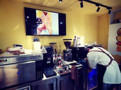 -吉派索自家烘焙咖啡馆(千佛山店)