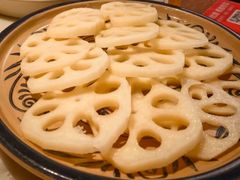 -尚尚仙·酸汤猪手·猪肚鸡火锅(华联万柳购物中心店)