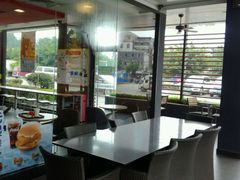-麦当劳(新新大道岗丰店)
