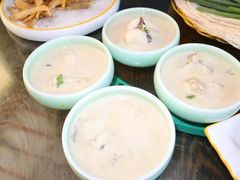 -巩本明鱼屋子