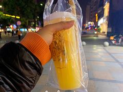 -喜茶(东莞雍华庭店)