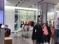 -ZARA(熙地港店)