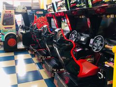 -爱玩嘉年华(龙湖曲江天街店)