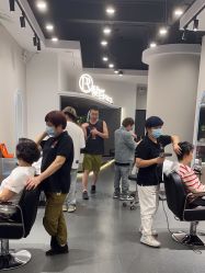 -P.R.O.salon 发哲