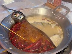 -大芊金重庆串串火锅(南京路店)