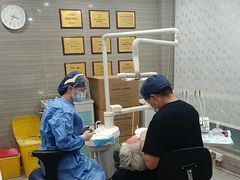 -上海仁爱医院口腔科 · 种植
