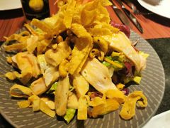 ChickenSalad鸡肉色拉-WOLFGANG PUCK KITCHEN & BAR(迪士尼小镇店)