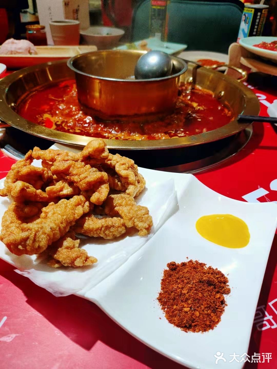 美食探店｜秋天的第一顿火锅一定要在德庄吃鲜椒锅才完整
