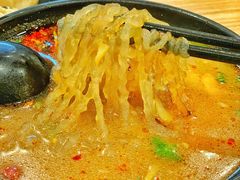 牛肉酸辣粉-小杨生煎(萧山机场店)