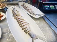 -小船渔村•大连菜•大连焖鱼(黄河路店)
