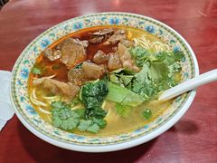 -金杨拉面王小吃面馆·牛三宝面·红烧牛肉粉