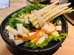-湊湊火锅·茶憩(杭州湖滨银泰in77店)