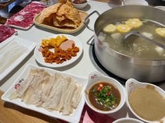 -焯牛潮汕牛肉火锅(云峰街创始店)