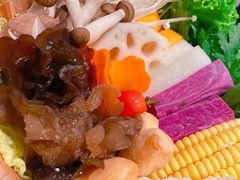 -湊湊火锅·茶憩(打浦桥日月光店)