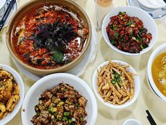 -笨罗卜浏阳菜馆(太平街店)