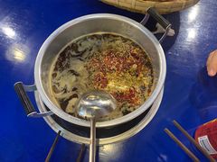 -马路边边串串香(大成路店)