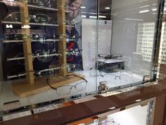 -华彬眼镜专业渐进配镜(潘家园店)