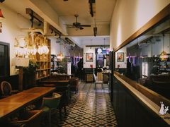 -拖板鞋咖啡旅行酒店(春熙路地铁站店)